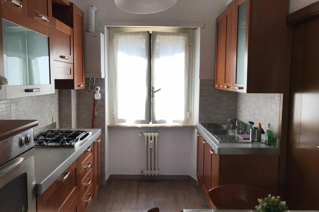 Lägenhet Bro House *